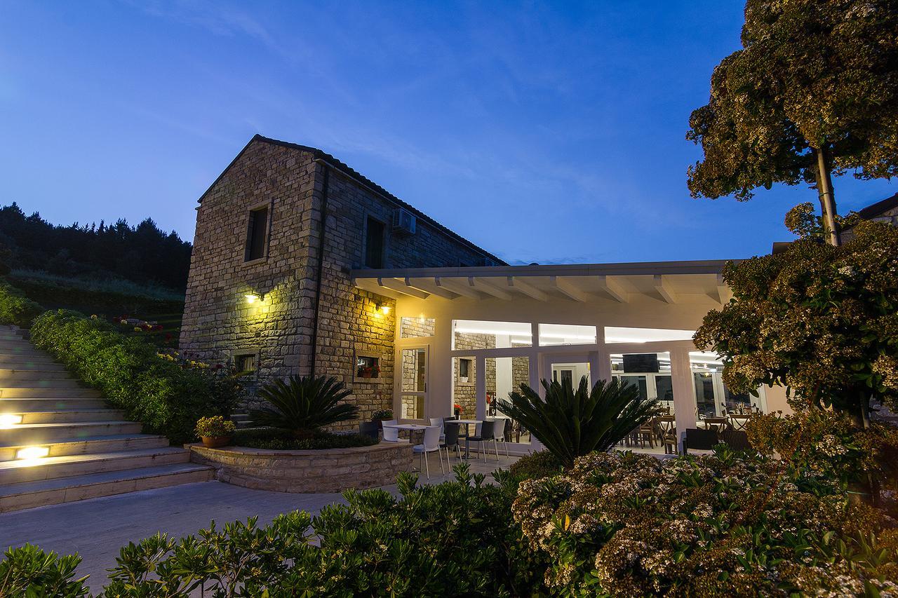 Hotel Ristorante Solelago Guardialfiera Exterior photo